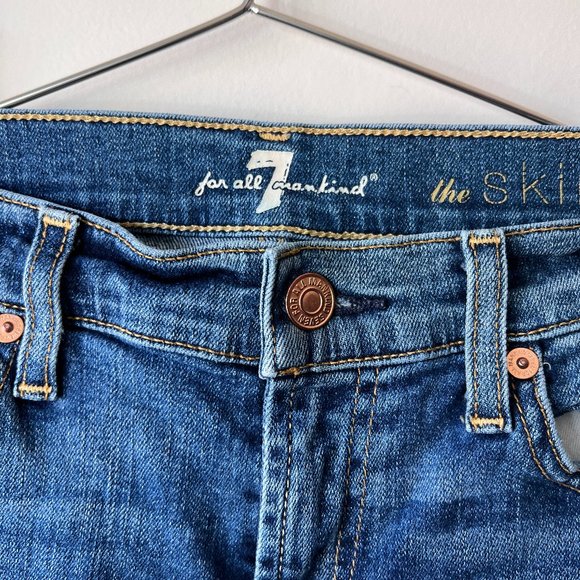 Gently Worn, but Lovingly Cared For, 7 For All Mankind the Skinny Jeans - Picture 4 of 13